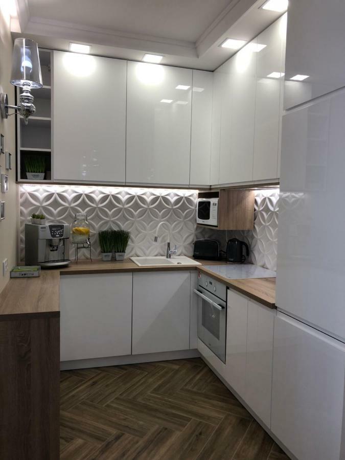 Family & Business Elegant Apartments Ul Warszawska - 2 Bedroom, Balcony, Parking Kielce Buitenkant foto